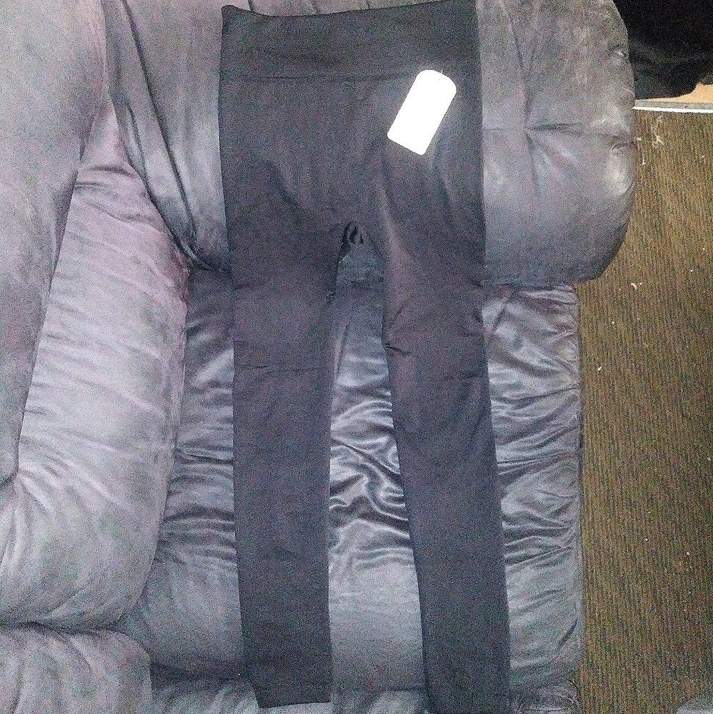 Black leggings